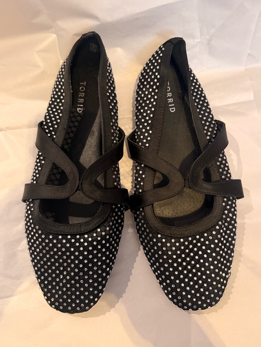 Torrid 11WW flats NWOT
